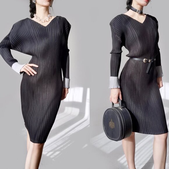 Issey Miyake Charcoal and White Long Sleeve Dress - Picture 6 of 9